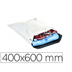 SOBRE Q-CONNECT DE PLASTICO...